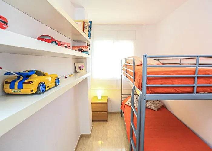 Port Marino Litoral Costa Dorada - Only Families